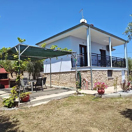 Holiday home Lonely House Astris