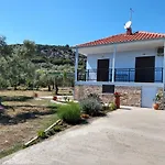 Vakantiehuis Lonely House Astris