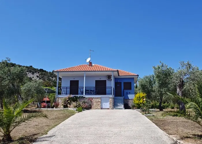 Lonely House